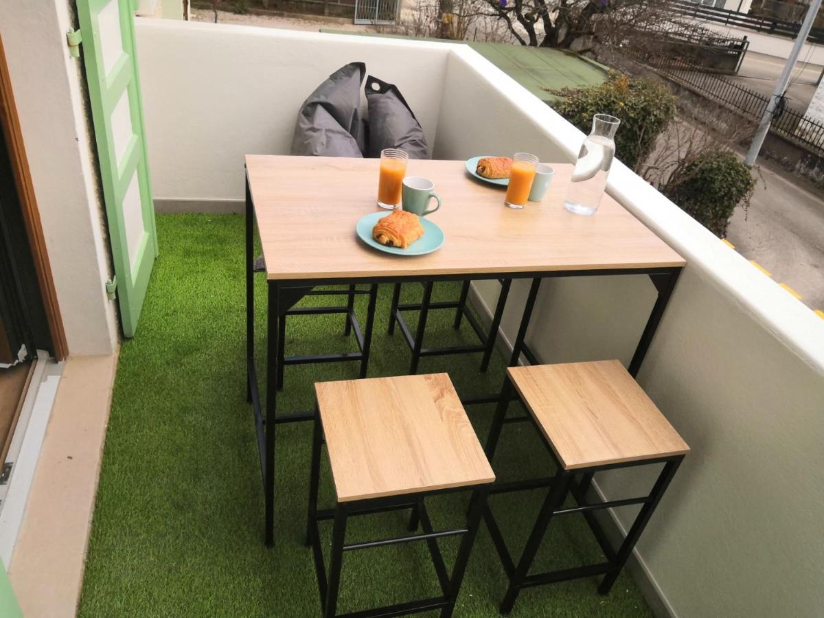 Апартаменти Superbe Loft Industriel - Casa Vostra - Caution 800 Eur & Id Requises - Gaillard Tram-Frontiere Екстер'єр фото